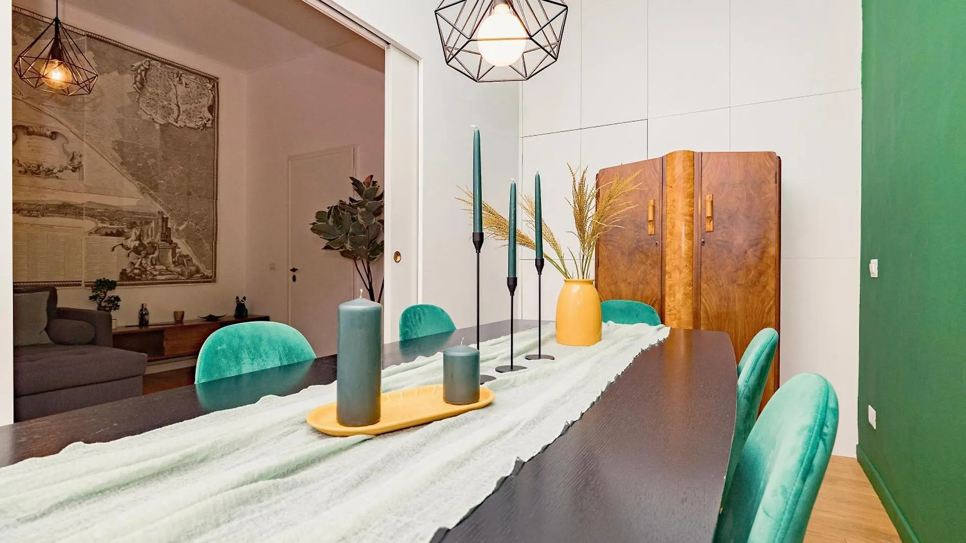 Urban Domus, Duomo, Milan Apartment 0*,  Italy