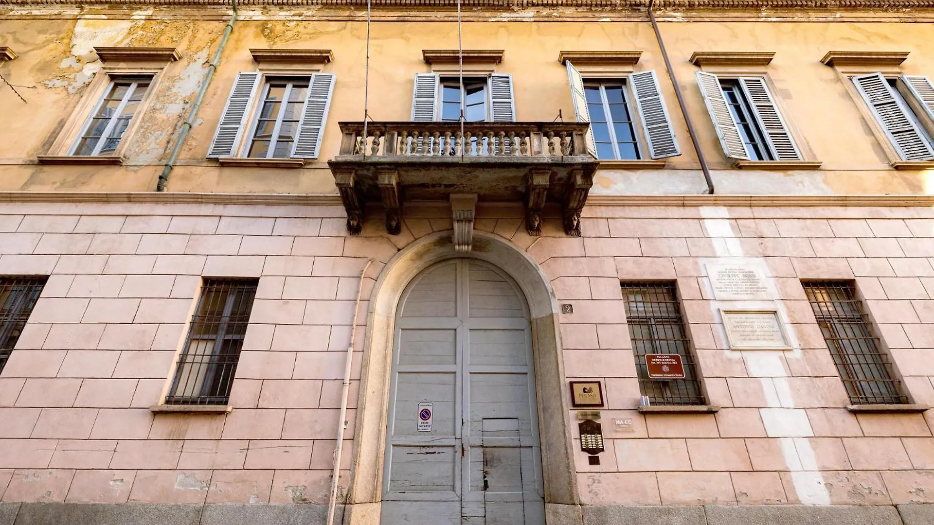 Urban Domus, Duomo, Milan Apartment Italy