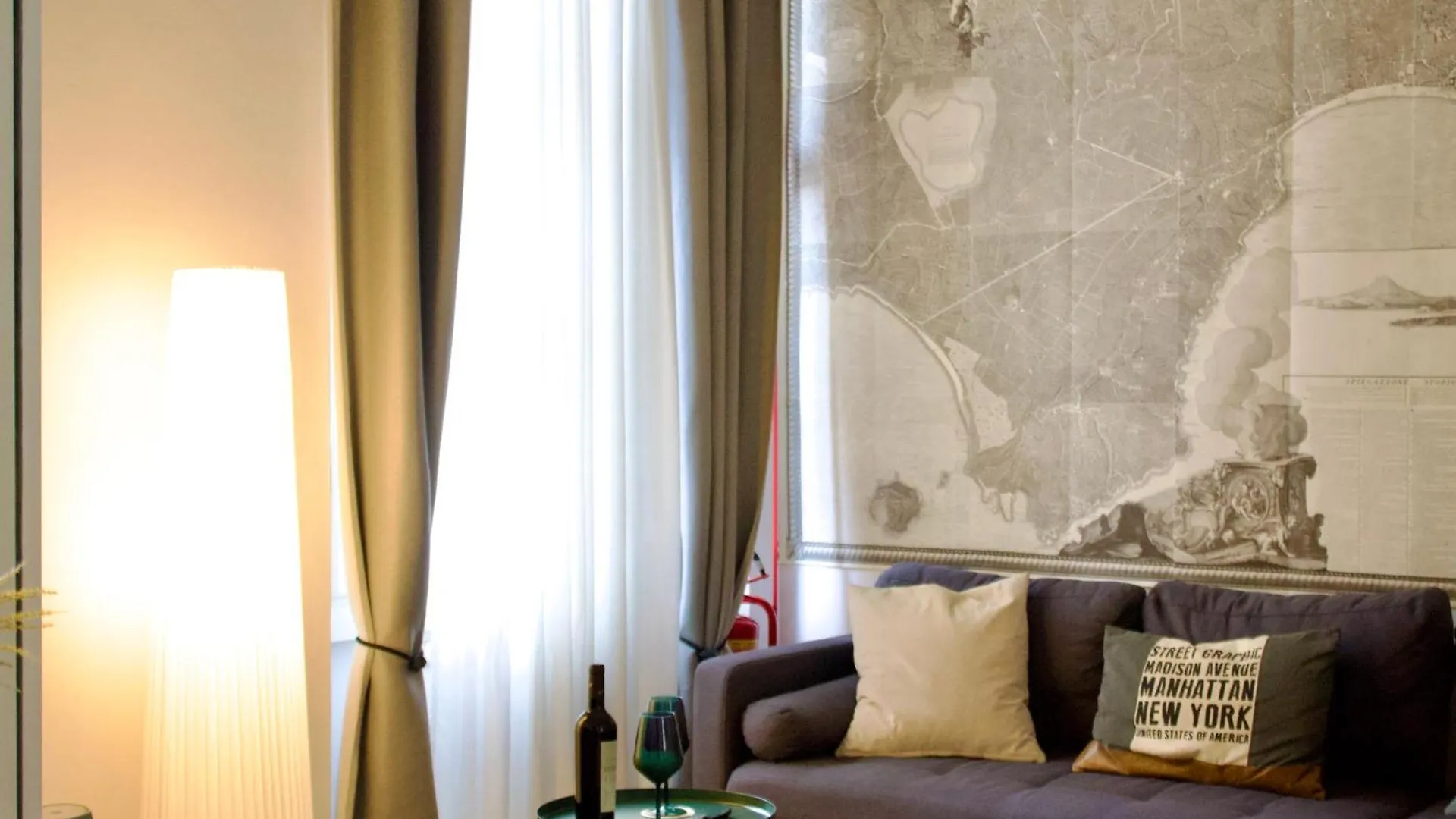 Urban Domus, Duomo, Milan Apartment